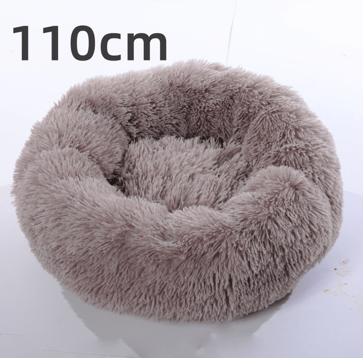 Lisslune | CozyNest | Winter Dog Bed | Luxe Comfort | Sustainable and Stylish