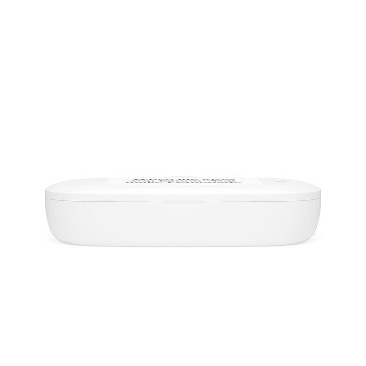 Lisslune | UV-C sanitization and charger - The ultimate dual-function device for clean and charged phones