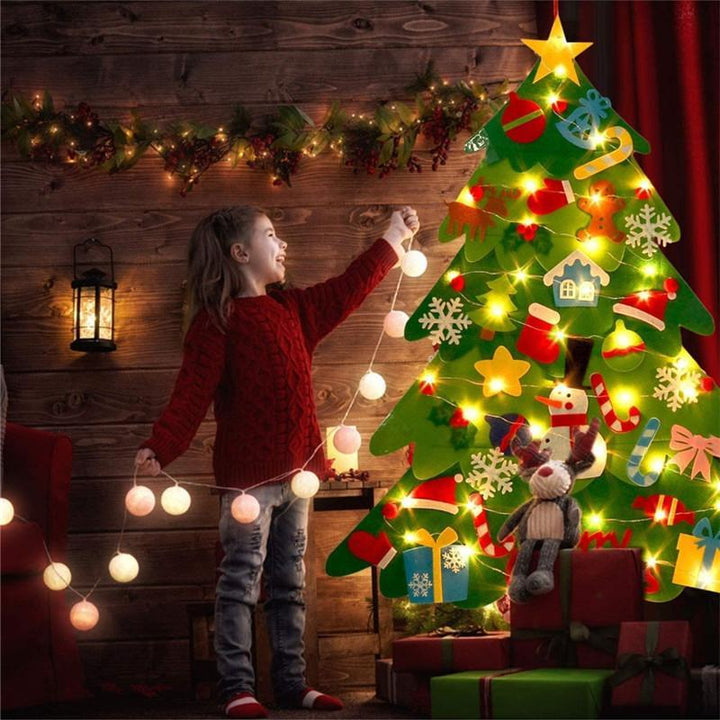 Lisslune | ATHETIER CHRISTMAS TREE