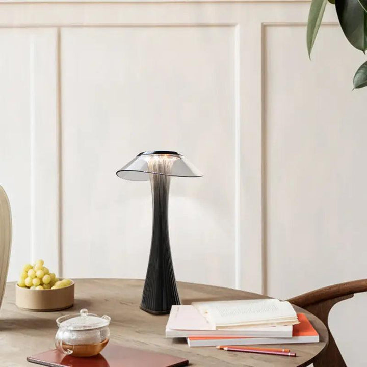 Lisslune | SteelShine - Rustic Table Lamp