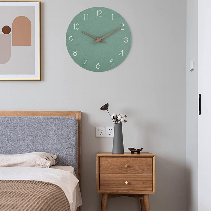 Lisslune | Large Wooden Wall Clock – Minimalist Design with Silent Movement