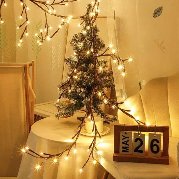 Lisslune | LED Tree Branch Design Light