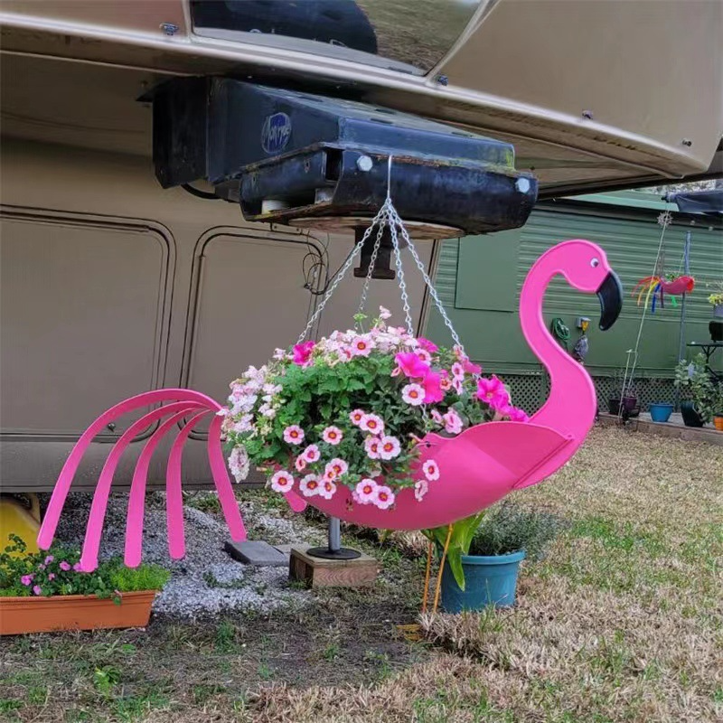 Lisslune | GardenChicken Hanging Pot – The fun decorative bowl for flowers & herbs