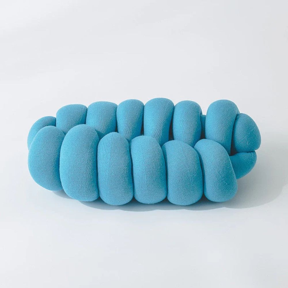 Lisslune | Splendid Ellipse Knotted Plush Cushion
