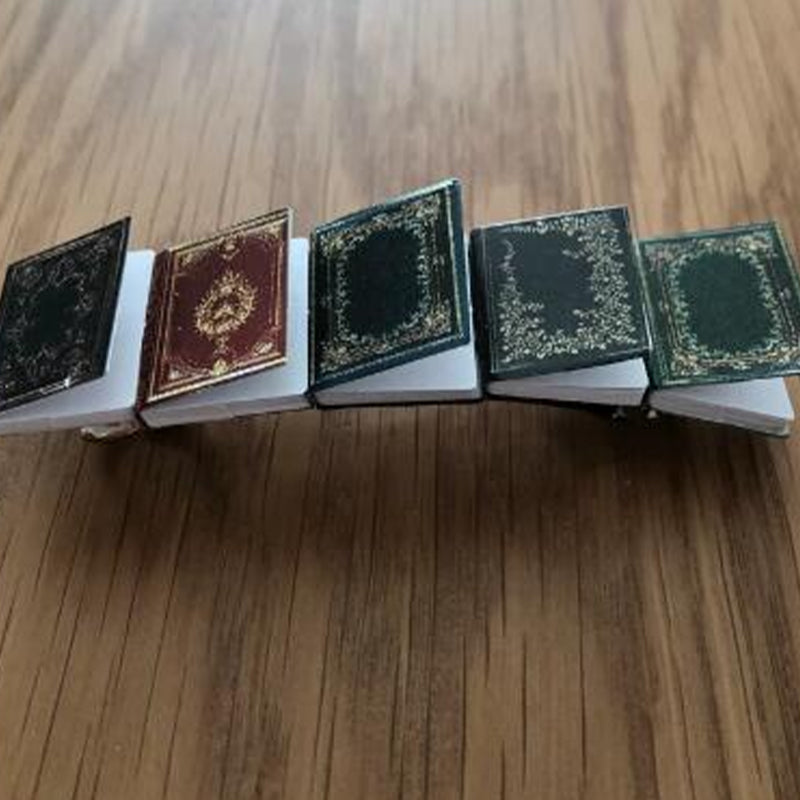 Lisslune | Miniature Book Hairpin Barrette