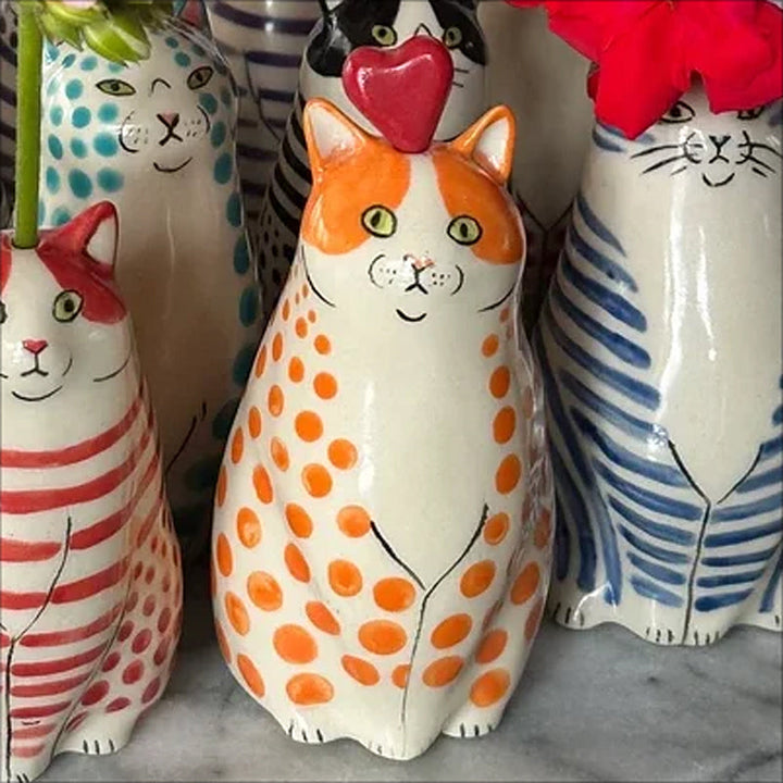 Lisslune | Dotted Cat Vase