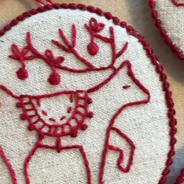 Lisslune | Hand embroidery set for Christmas decoration