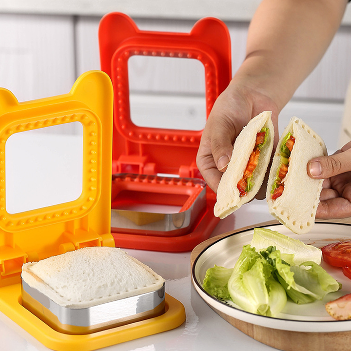 Lisslune | Machine for cutting and sealing sandwich molds
