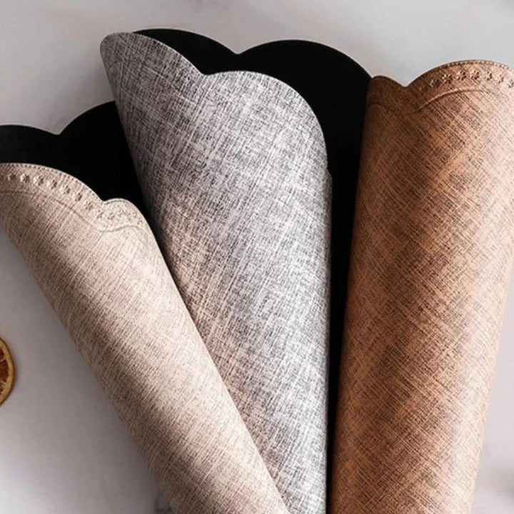 Lisslune | Scalloped Waterproof Placemat