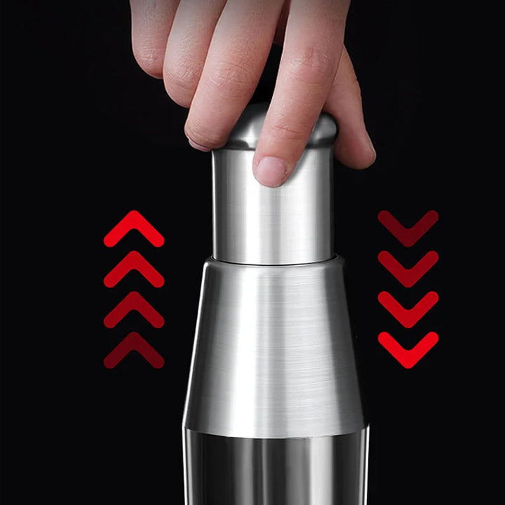 Lisslune | PressEase - Efficient Garlic Press for Quick Use