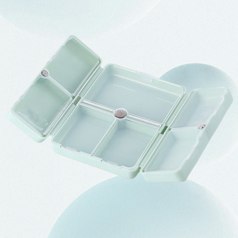 Lisslune | 7 Compartments Portable Pill Case