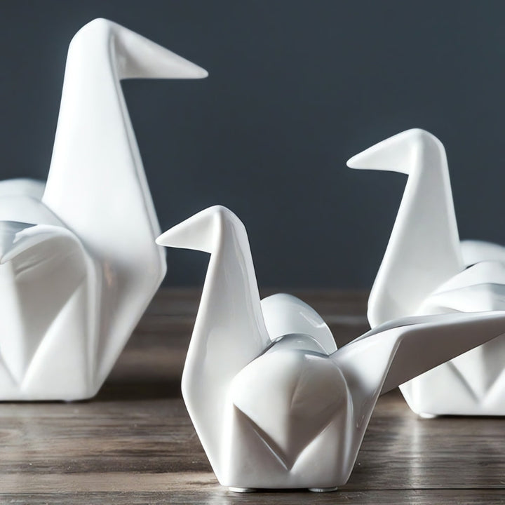 Lisslune | Origami-Inspired Ceramic Bird Statue