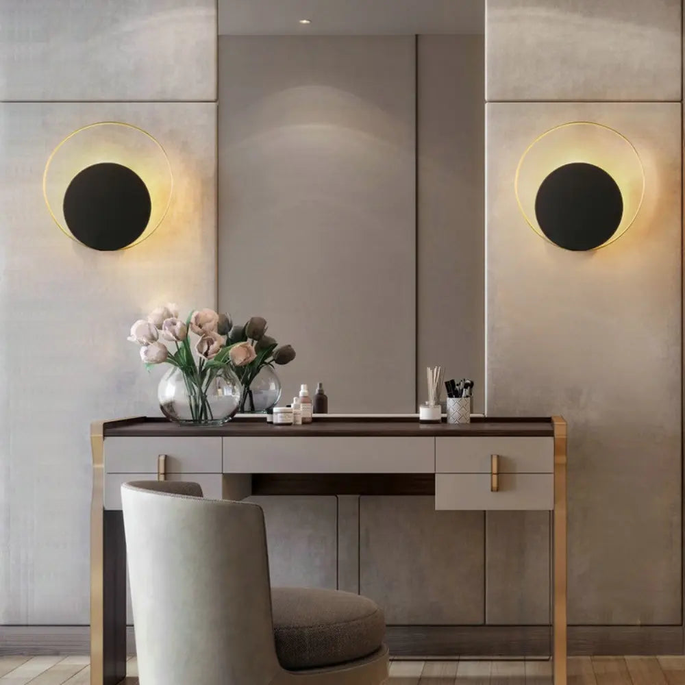 Lisslune | HaloBright - Elegant Wall Lamp