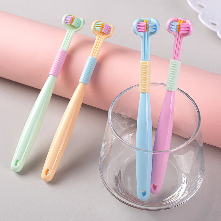 Lisslune | Three-sided toothbrush