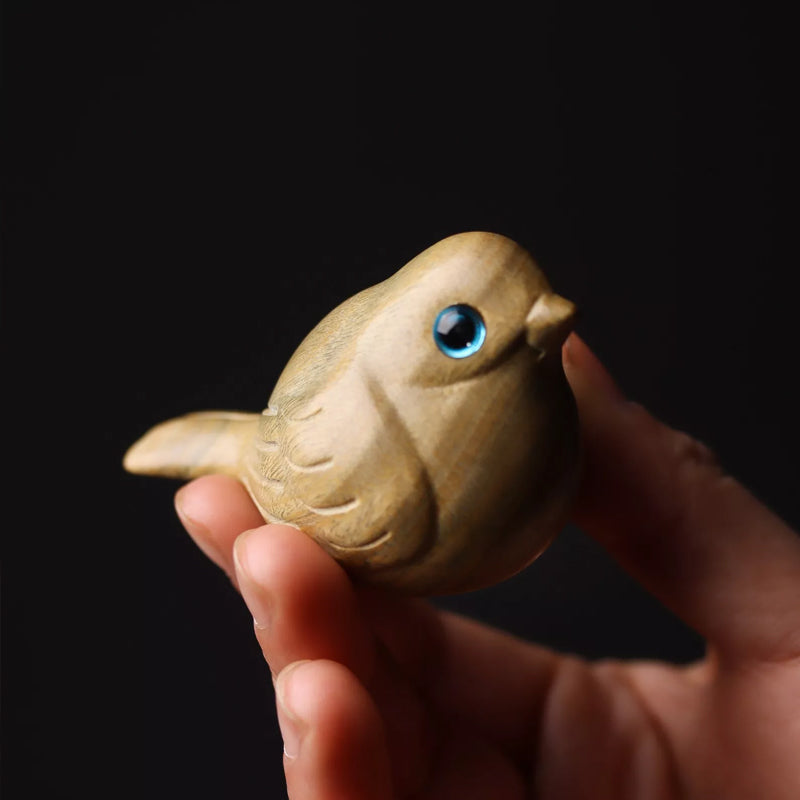 Lisslune | Handcrafted Wooden Carving Bird