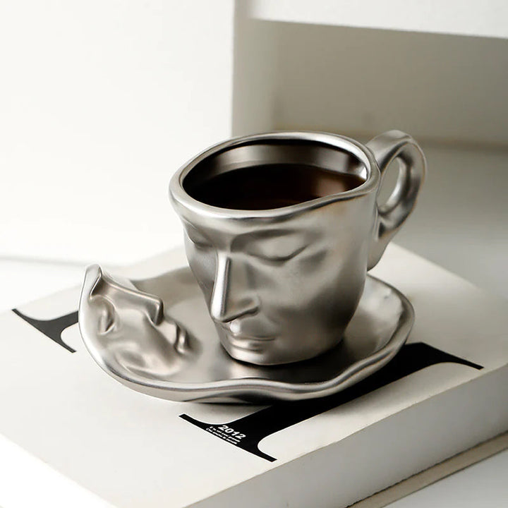 Lisslune | Kyssnades Face ceramic coffee mug