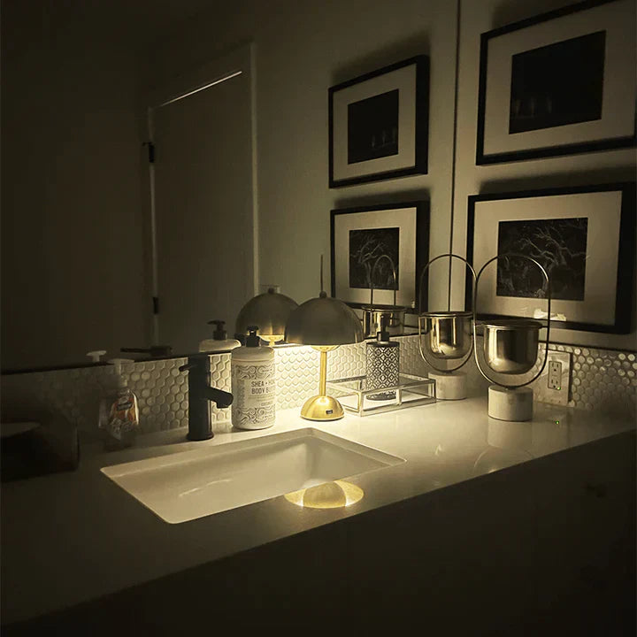 Lisslune | Modern table lamp