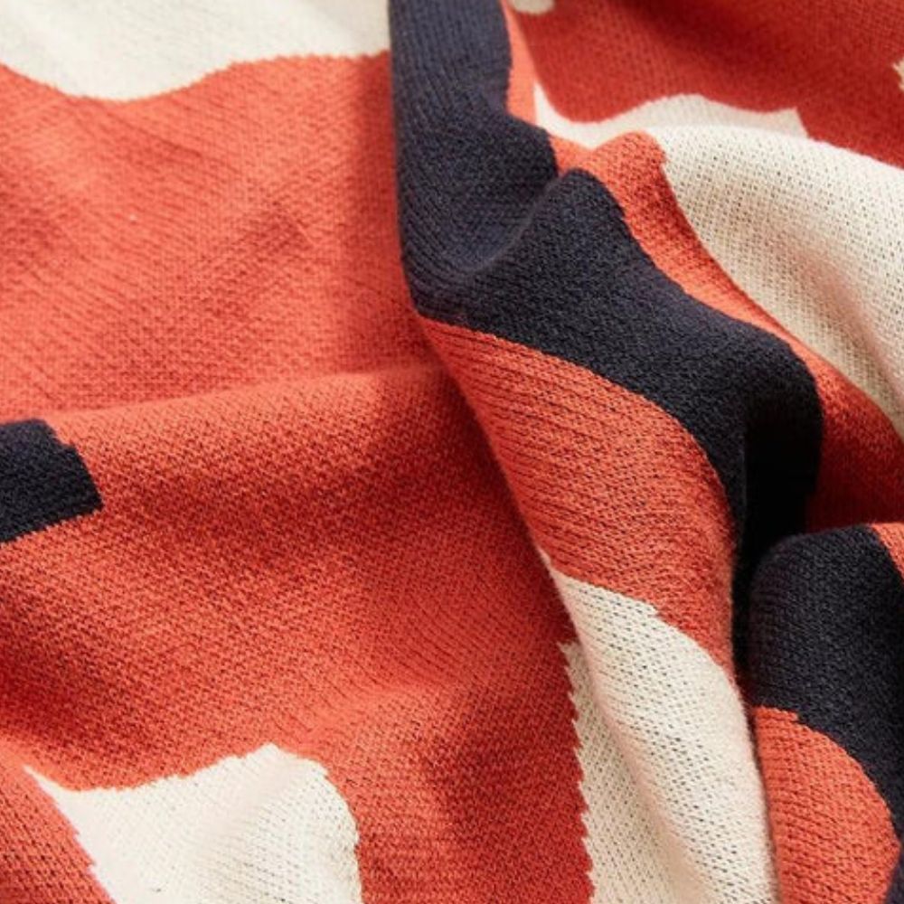 Lisslune | Spring Tulip Floral Knitted Blanket