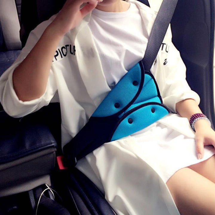 Lisslune | Comfortable Seat Belt Adjuster for Children & Adults – Universal