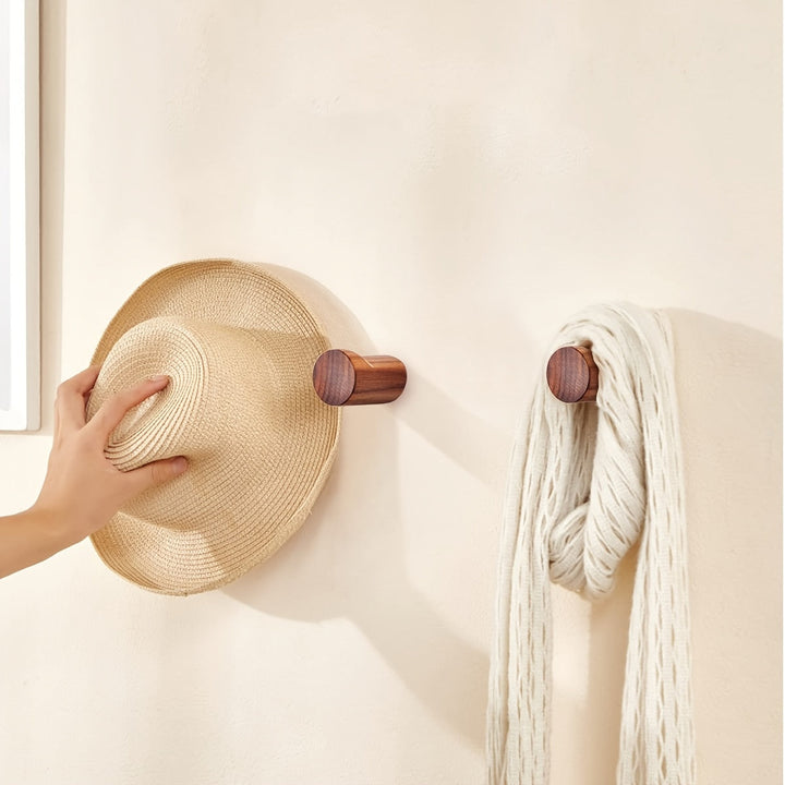 Lisslune | Walnut Wood Wall Hook