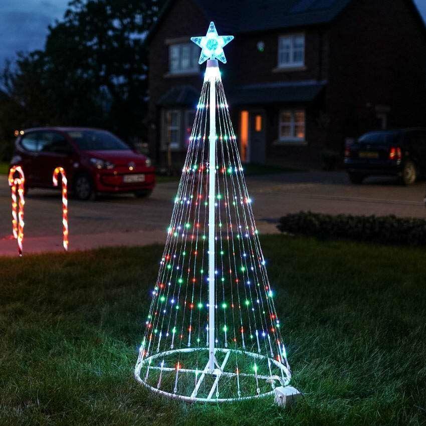 Lisslune | The Choreographed Light Show Tree