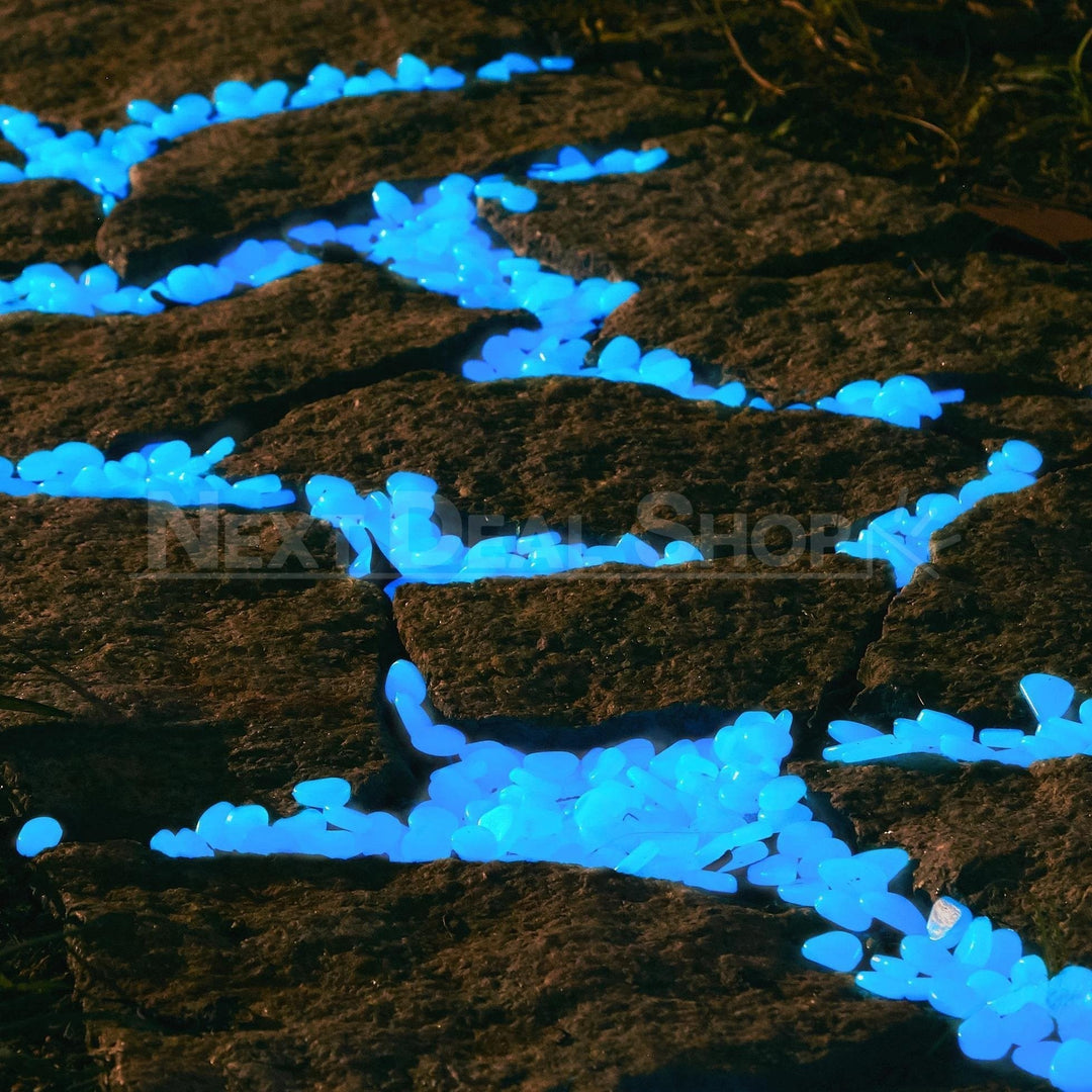 Lisslune | Glow-in-the-Dark Garden Pebbles