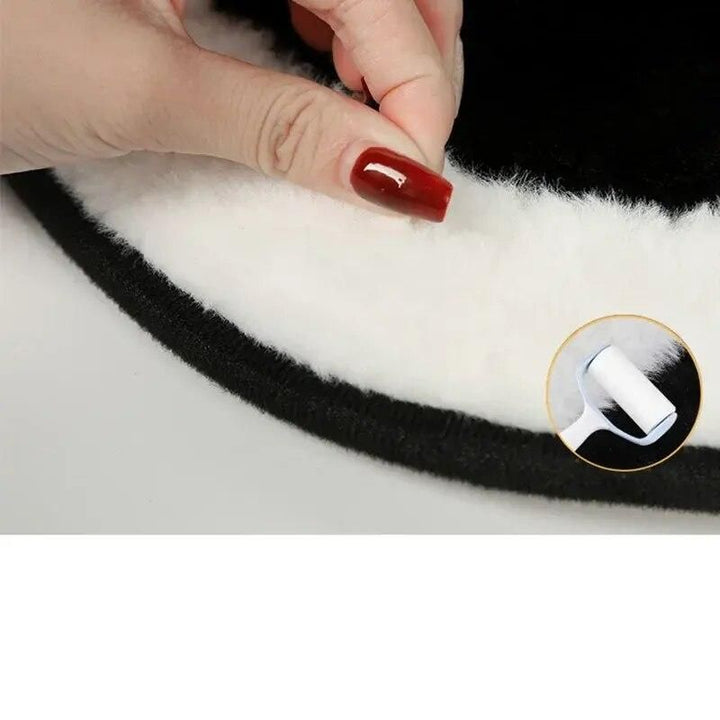 Lisslune | Warm Panda Plush Car Seat Cushion - Universal Fit for Autumn & Winter