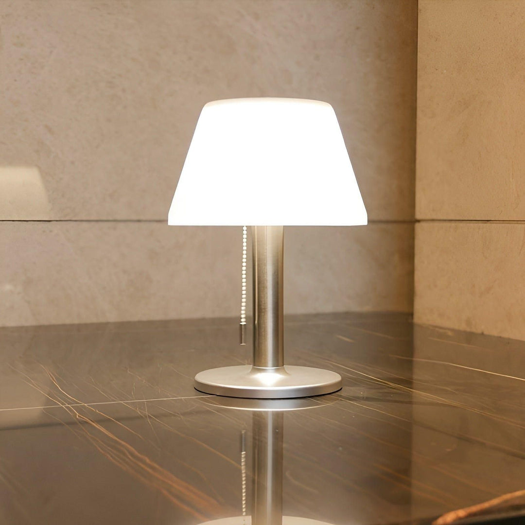Lisslune | SunGlow – Elegant solid table lamp for outdoor area charm