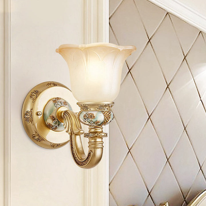 Skørter | Flowers Indoor Wall Mounted Lighting Vintage White Glass 1 Light Gold Wall Lamp Light