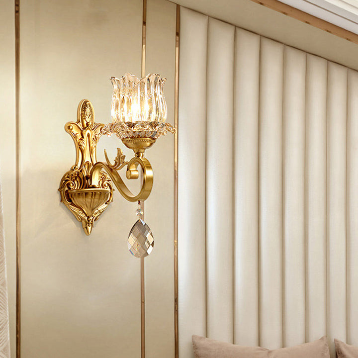 Skørter | 1 Light Flower Wall Lighting Ideas Traditional golden finish crystal wall lamp with curved arm