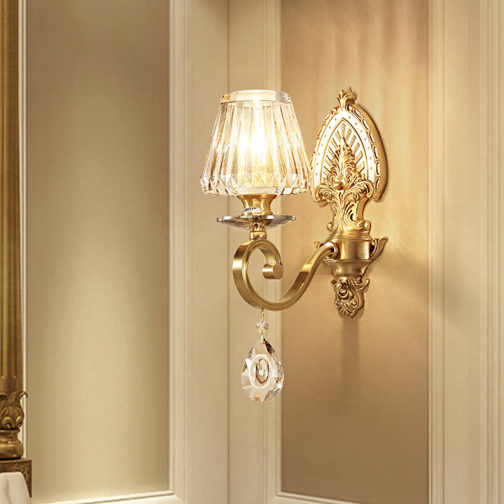 Skørter | 1-Bulb Wall Mounted Lighting Country Style Cone Facet Crystal Wall Lamp Fixture in Gold with Swivel Arm