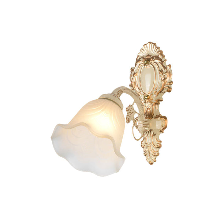 Skørter | Floral Frosted Glass Wall Lamp Vintage 1 Bulb Bedroom Wall Mount Lighting Fixture in Beige
