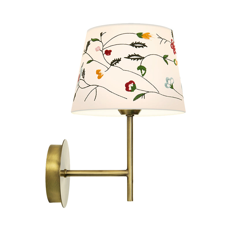 Skørter | Drum Night Head Wall Lamp Modern Nordic Embroidery Fabric 1-Head Gold Wall Lighting Ideas