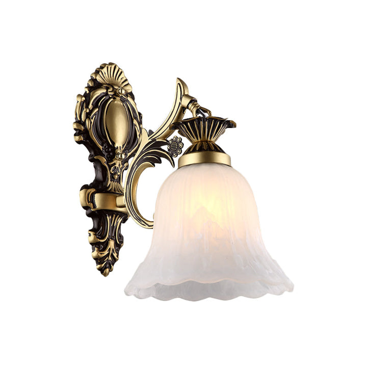 Skørter | Cream Glass Flower Shaped Wall Lamp Vintage 1/2 Cups Indoor Wall Lighting in Bronze