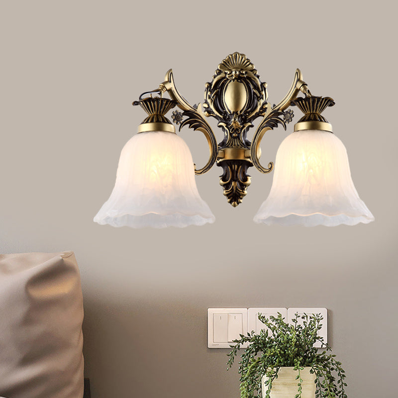 Skørter | Cream Glass Flower Shaped Wall Lamp Vintage 1/2 Cups Indoor Wall Lighting in Bronze