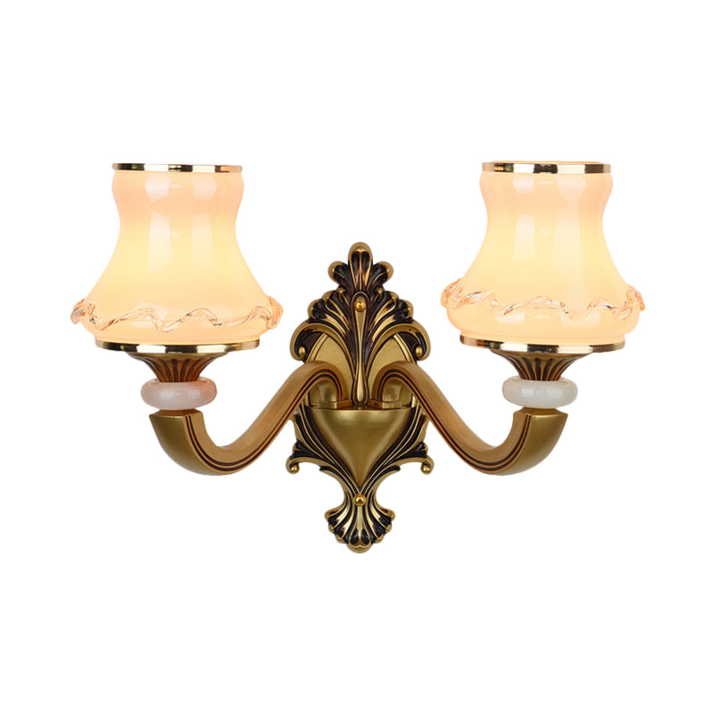 Skørter | Frosted Glass Urn-Shaped Wall Lamp Vintage Style 1/2-Bulb Living Room Wall Mounted Lighting in Brass