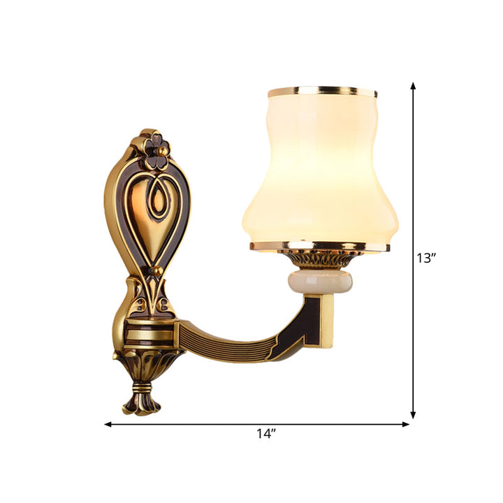 Skørter | Frosted Glass Urn-Shaped Wall Lamp Vintage Style 1/2-Bulb Living Room Wall Mounted Lighting in Brass