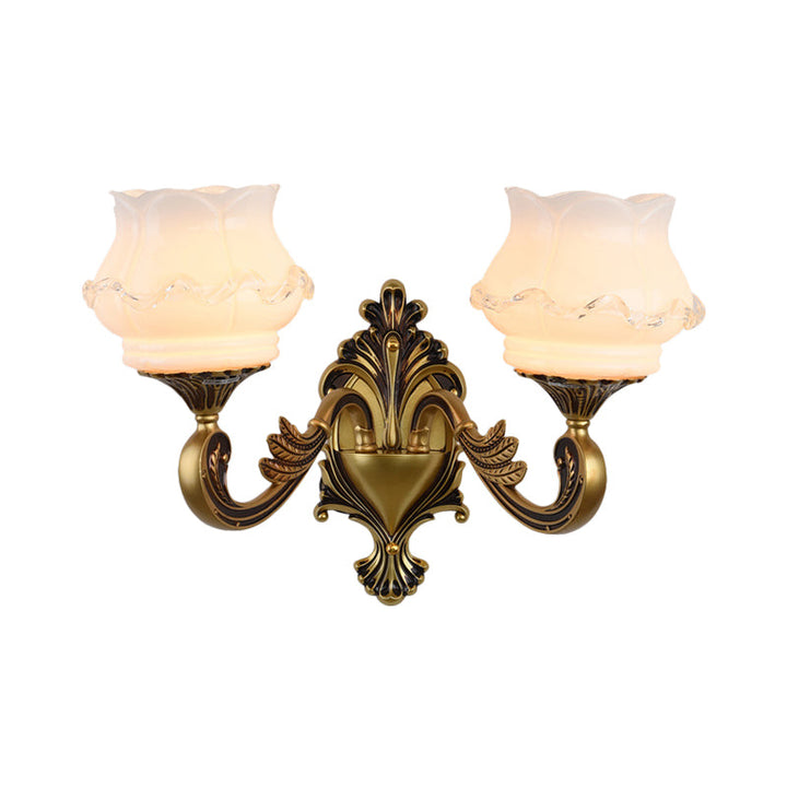 Skørter | Vintage Curved Arm Wall Lighting Idea 1/2-Ball Metal Wall Lamp in Brass with Floral Milk Glass Shade
