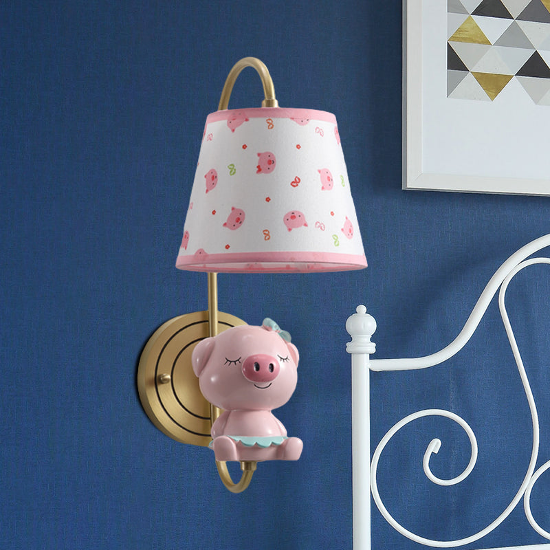 Skørter | Barrel Wall Lamp Fixture Kids Fabric Single Head Gold Wall Light with Cartoon Pig/Mouse/Dragon Decoration