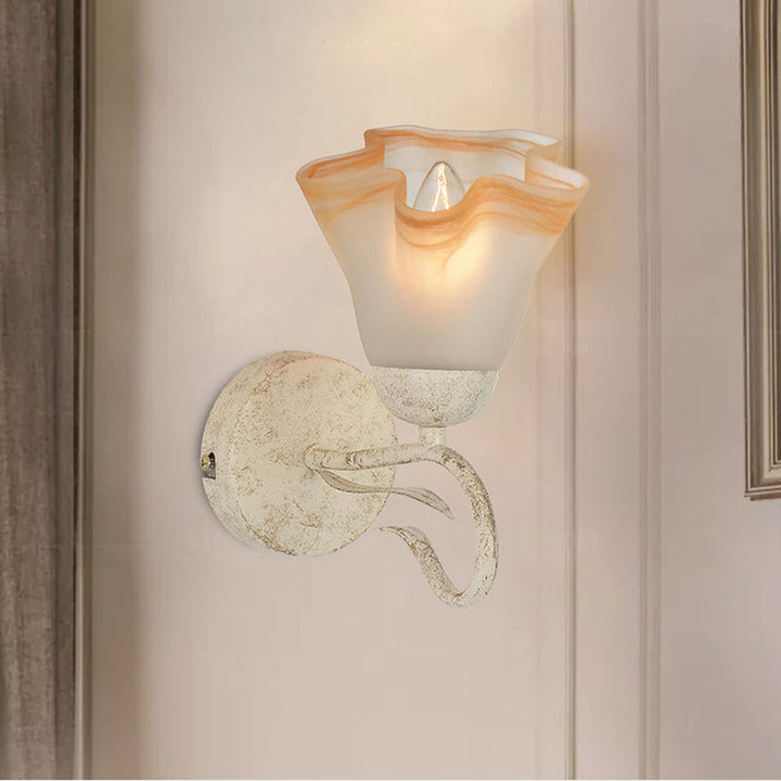 Skørter | White floral wall lamp lighting Tradition Frosted Glass 1 main living room wall lighting