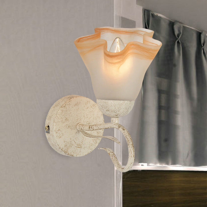 Skørter | White floral wall lamp lighting Tradition Frosted Glass 1 main living room wall lighting