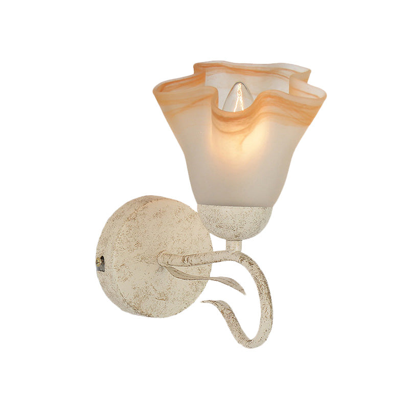 Skørter | White floral wall lamp lighting Tradition Frosted Glass 1 main living room wall lighting