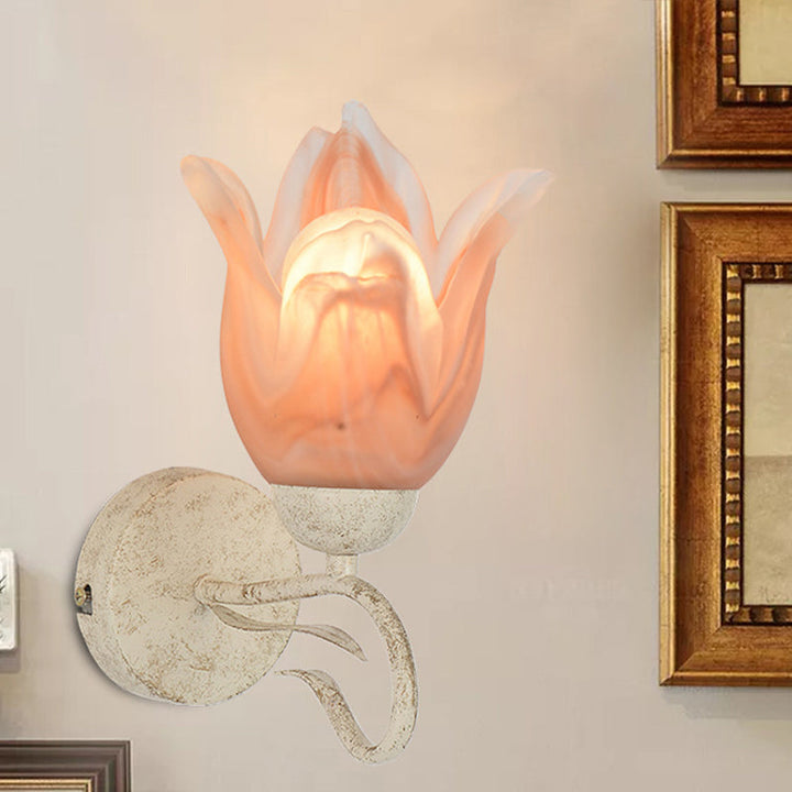 Skørter | White floral wall lamp lighting Tradition Frosted Glass 1 main living room wall lighting