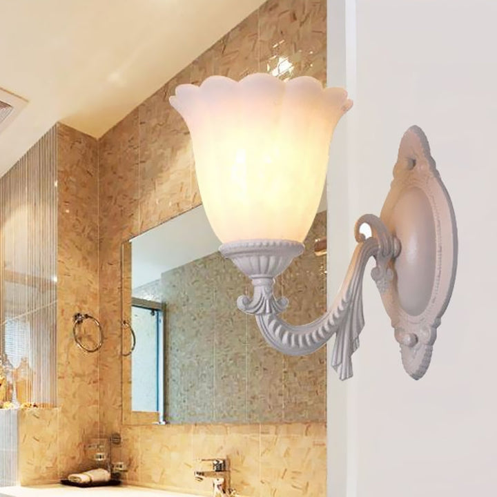 Skørter | Flower white glass wall lamp vintage 1/2 bulb living room wall-mounted lighting with curved arm