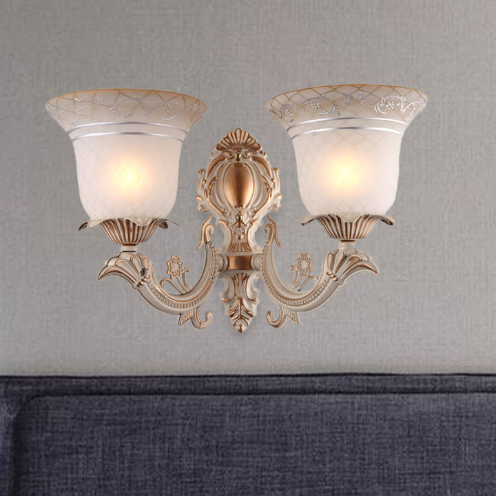 Skørter | Metal Beige Wall Light Fixture Curvy Arm 1/2-Light Antique Wall Lamp with Bell White Glass Shade