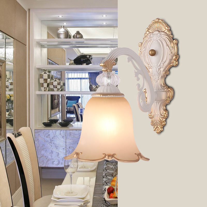 Skørter | Floating Arm Bedroom Wall Lamp Classic Frosted Glass 1 Lamp Beige Wall Lamp