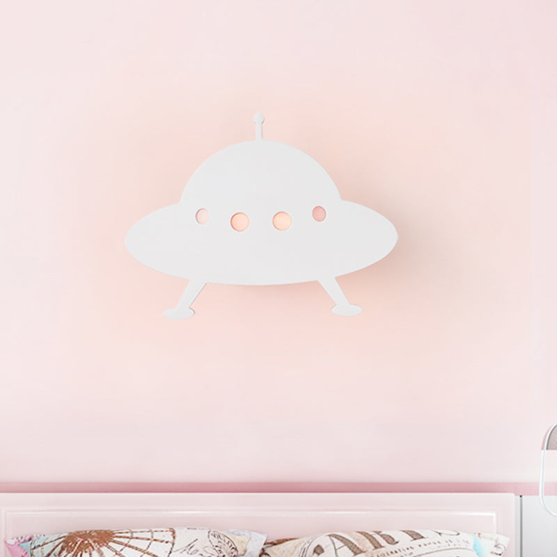 Skørter | Children's UFO Flush Mount Wall Lamp Wood Children's Bed LED Wall Lamp in White with Remote Control