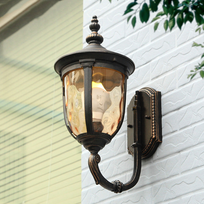 Skørter | 1 Light Wall Mounted Lamp Traditional Urn Shade Amber Water Glass Wall Light in Black