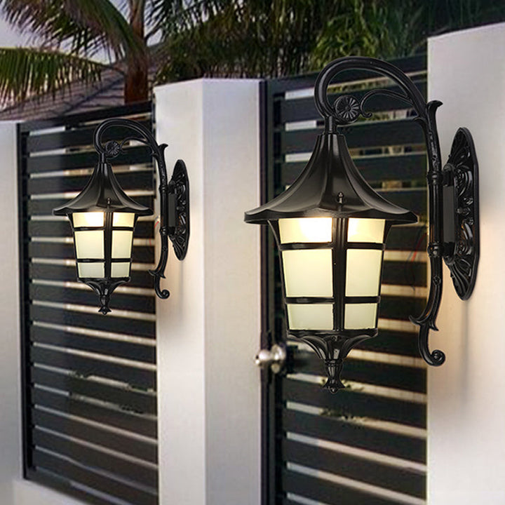 Skørter | Metallic Black/Coffee/Bronze Wall Lamp S-shaped Arm 1 Light Lodge Style Wall Lamp with White Glass Shade