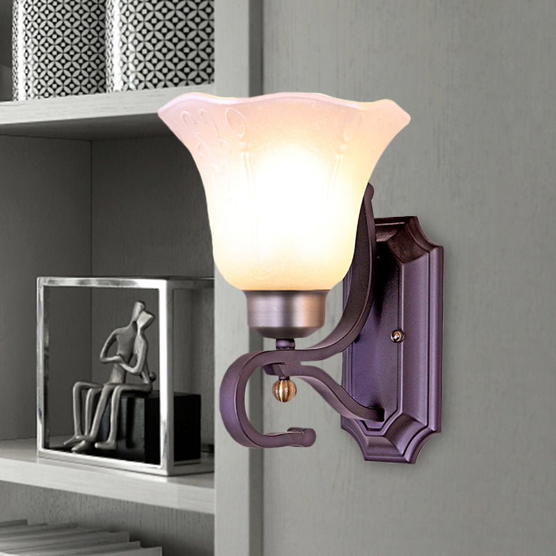 Skørter | Vintage Blossom Wall Lamp 1/2-Bulb Frosted White Glass Wall Lighting Fixture in Black